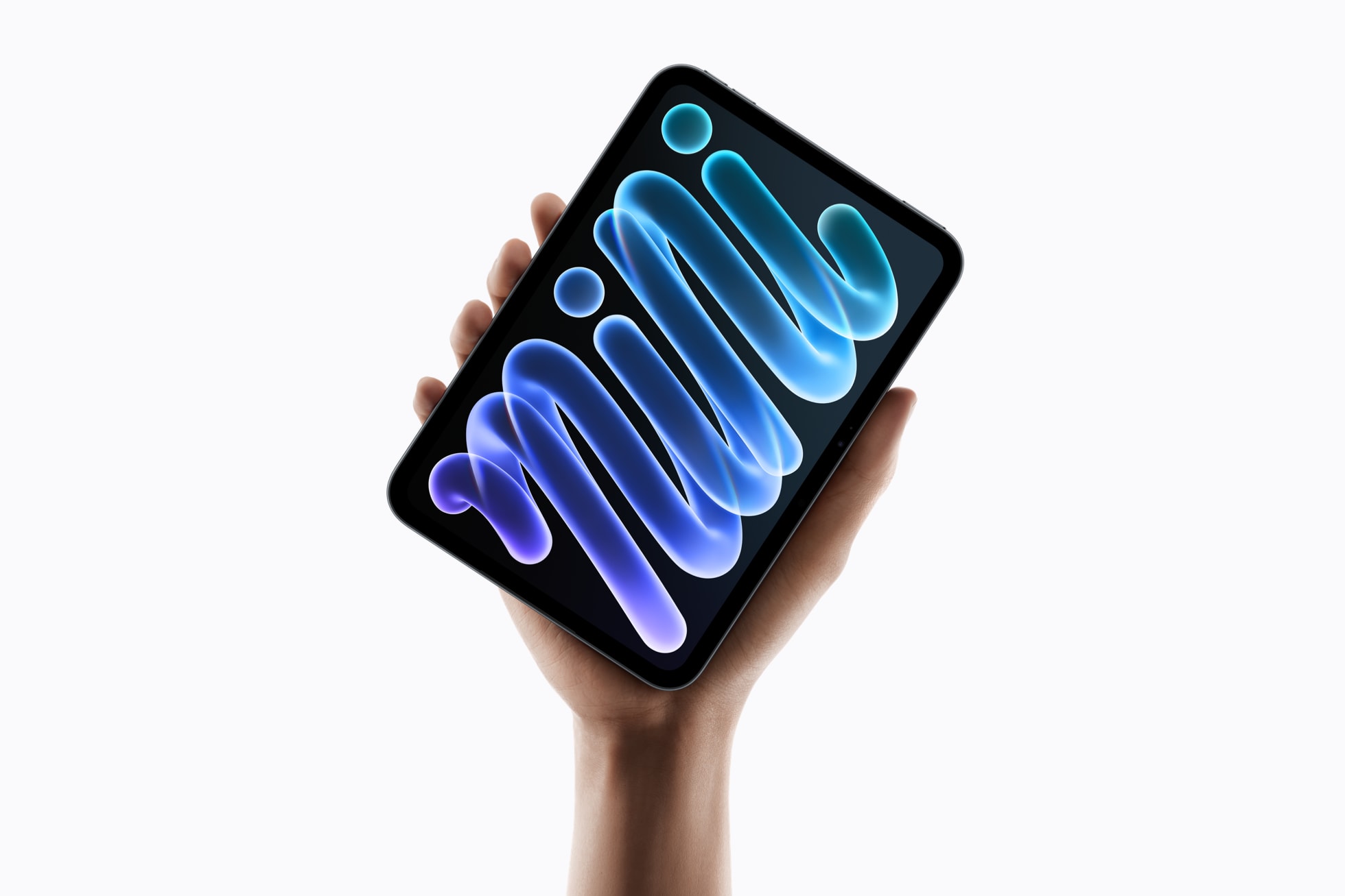 El nuevo iPad mini con pantalla OLED en la palma de una mano